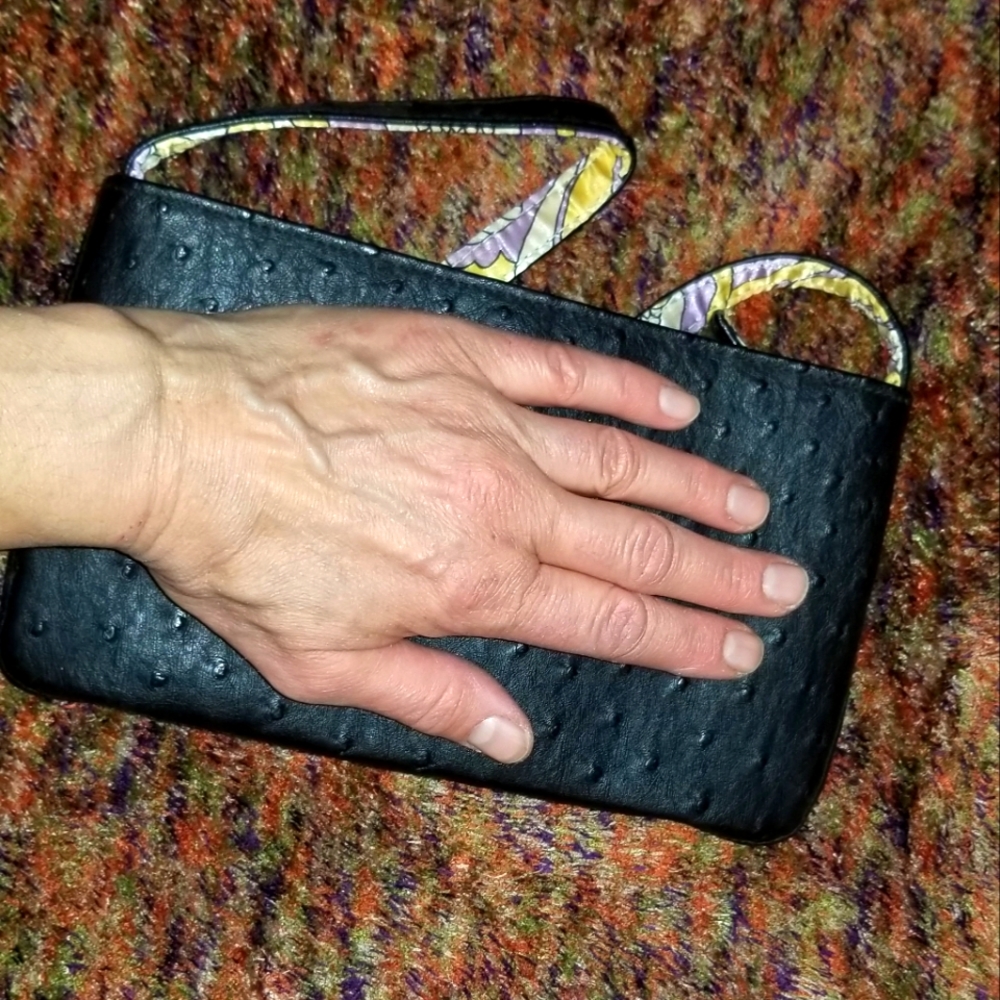 Black Steve Madden Wristlet - Picture 3 of 7
